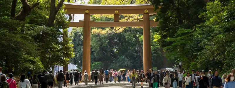 参拝するときの服装や鳥居のくぐり方